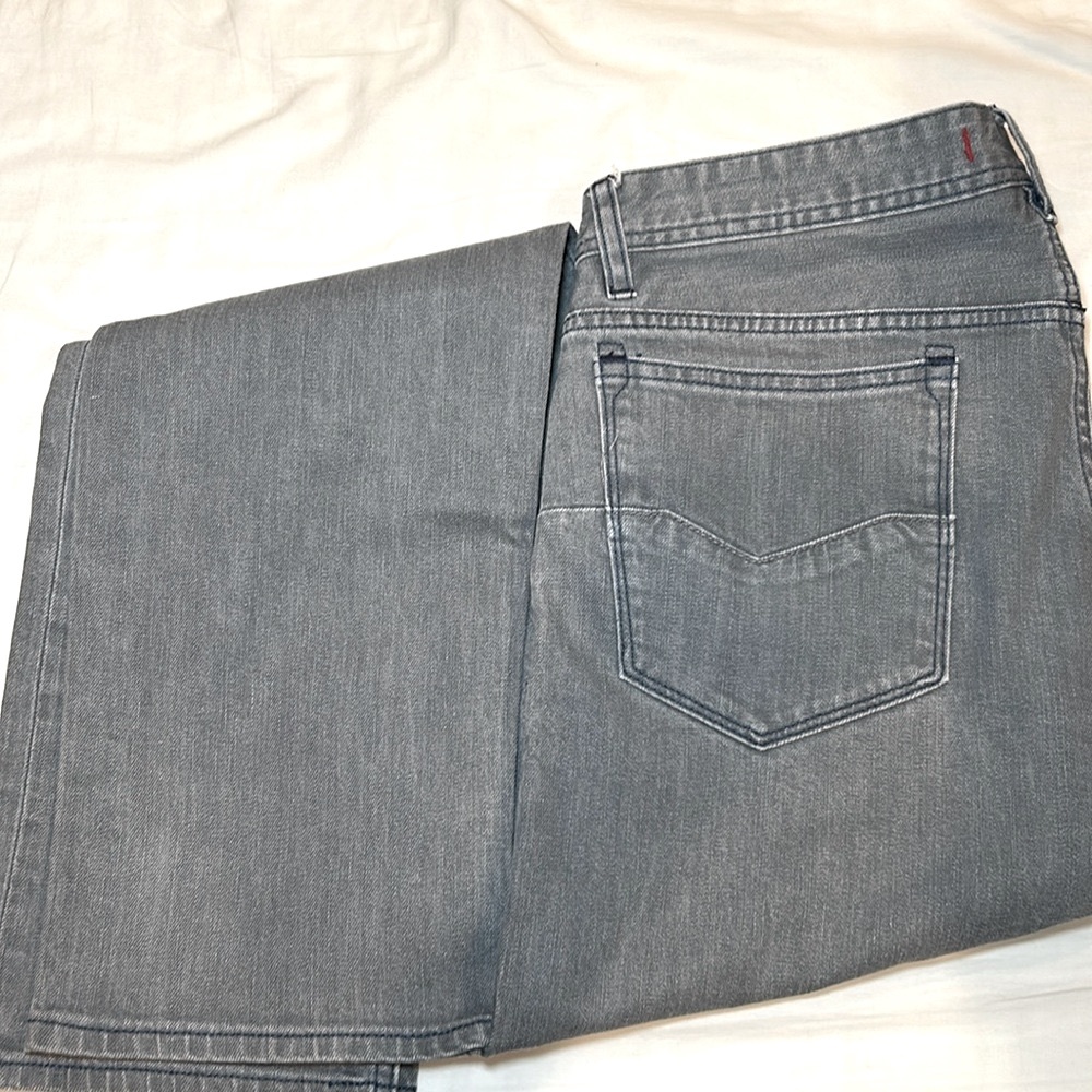 Robert Graham Gray Men's Jeans size 31x32